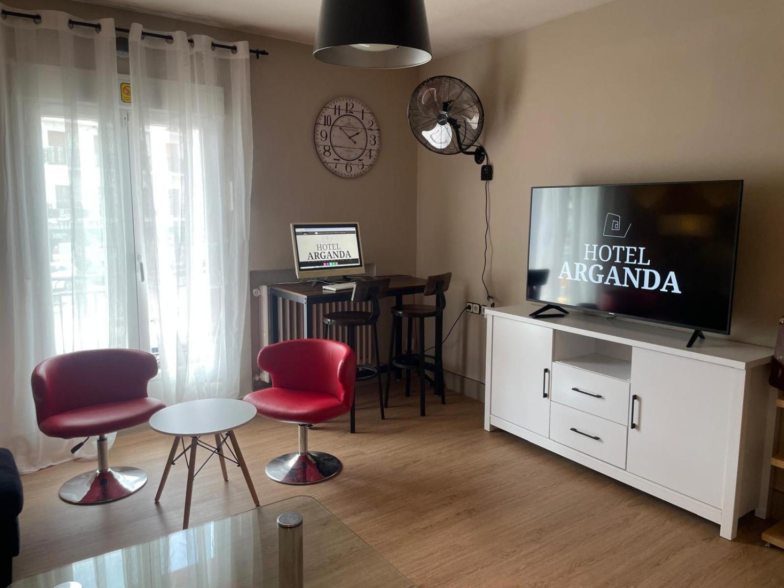 Hotel Arganda 阿尔甘达·德尔·雷伊 外观 照片
