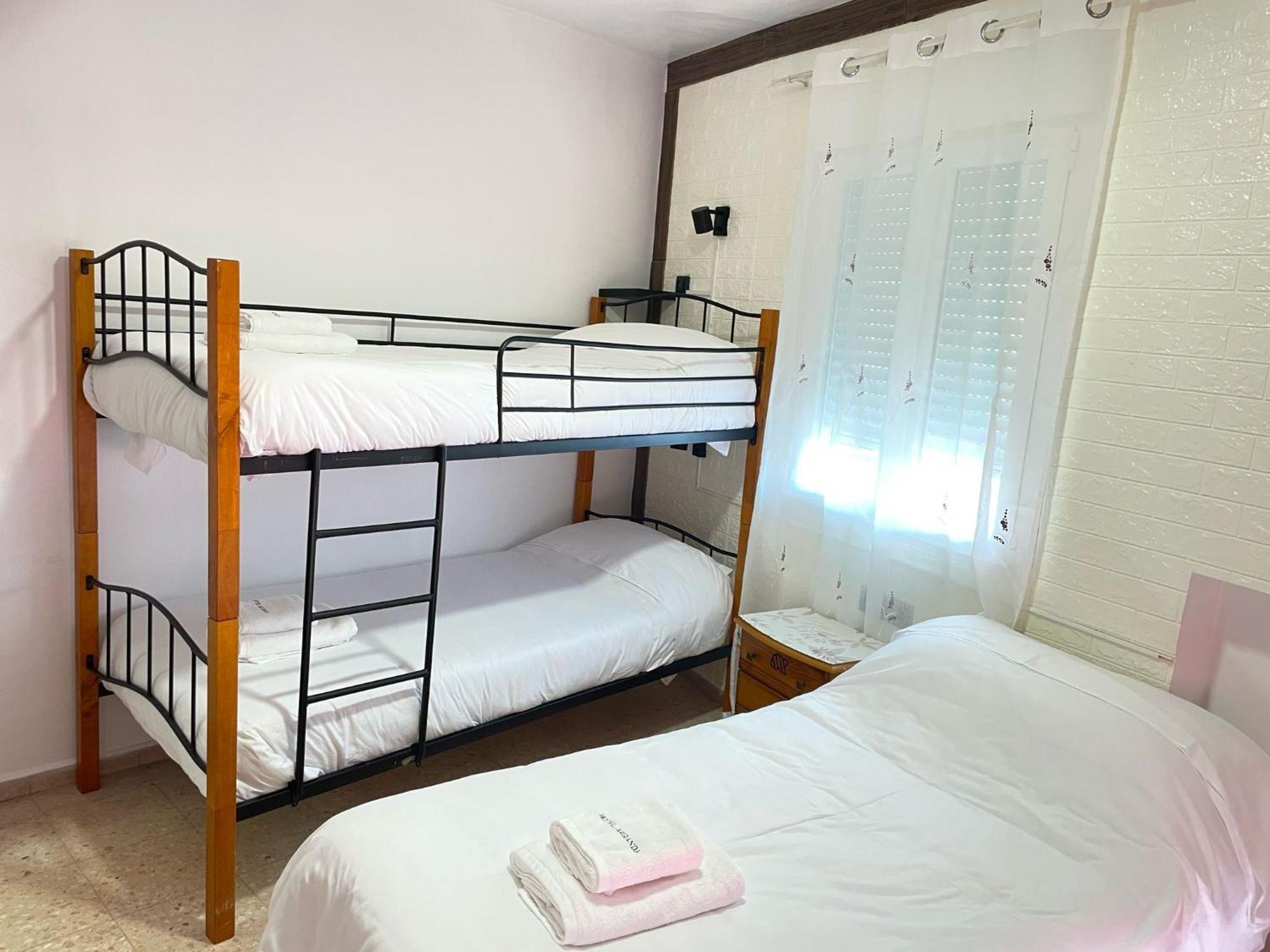 Hotel Arganda 阿尔甘达·德尔·雷伊 外观 照片
